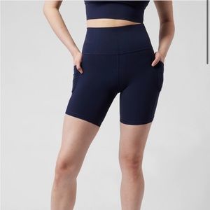 BUNDLE Athleta Ultimate Stash pocket leggings + Salutation Stash 7” bike shorts